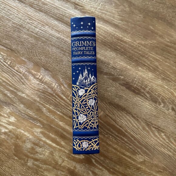 Grimm's Complete Fairy Tales Collectible Edition - Hard Cover - Picture 3 of 3